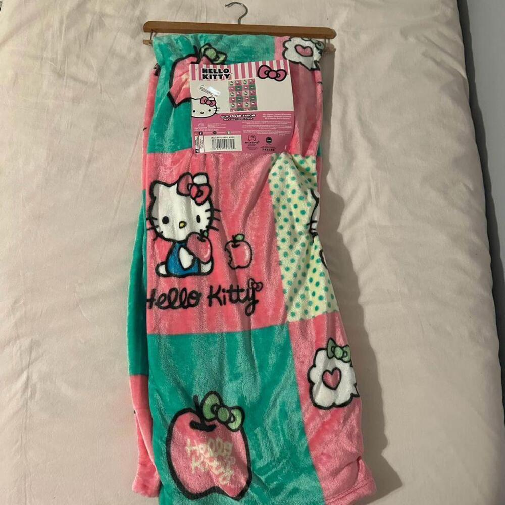 COPY - Hello Kitty Silk Touch Throw Blanket